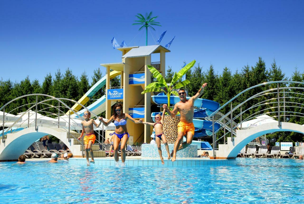 Honey Paradise Glamping Resort Dobova Exteriér fotografie